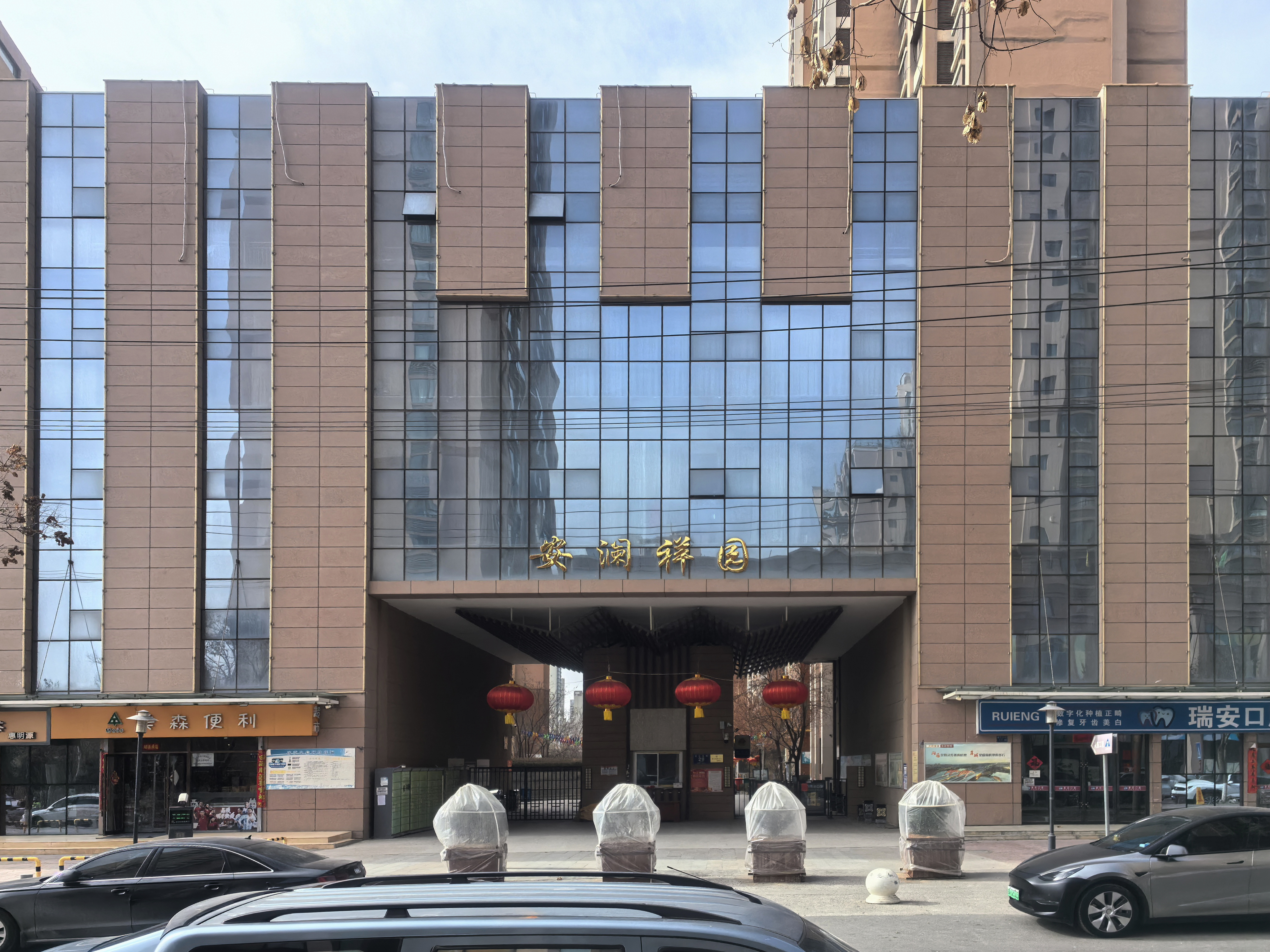 ������@���m�ݣ�