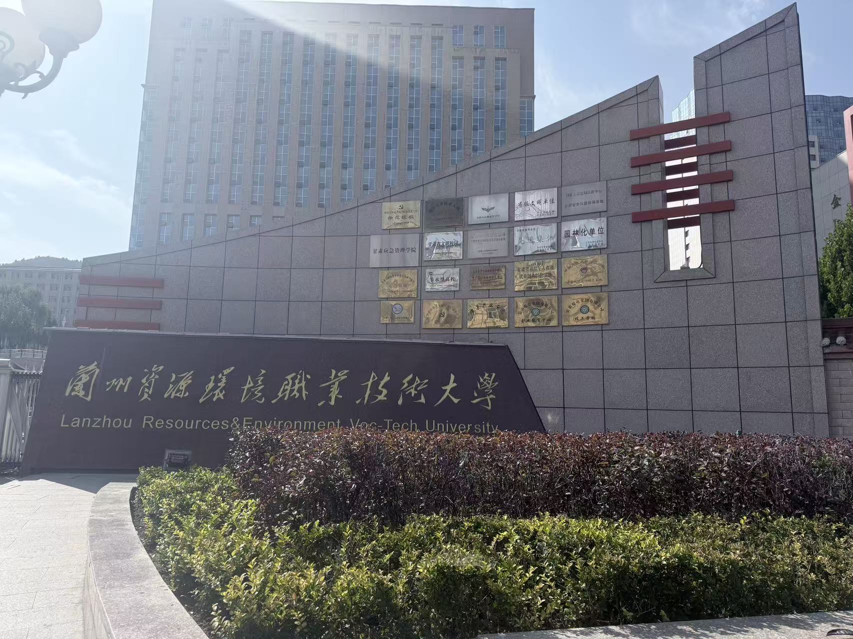 �m���YԴ�h(hu��n)���I(y��)���g(sh��)��W���m�ݣ�